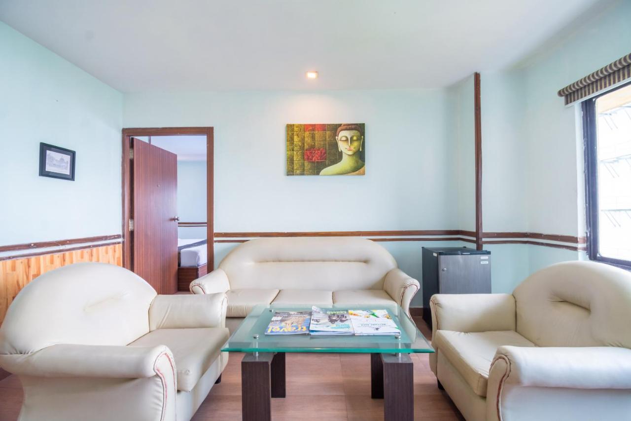 Opiam B&B A Business Hotel โกลกาตา ภายนอก รูปภาพ